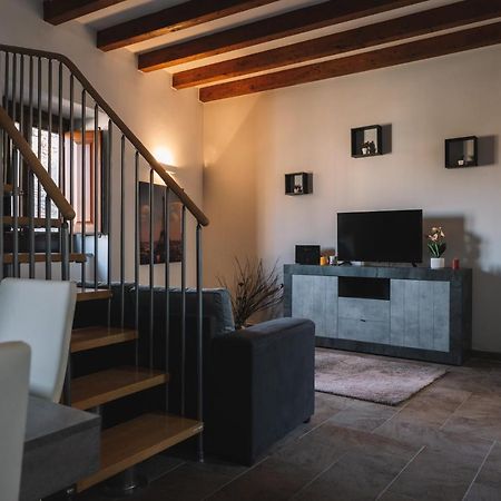 Giro Nel Mondo Apartments Catania Kültér fotó