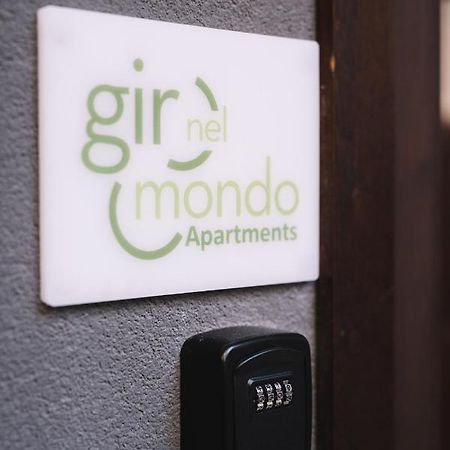 Giro Nel Mondo Apartments Catania Kültér fotó