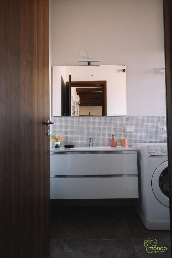 Giro Nel Mondo Apartments Catania Kültér fotó
