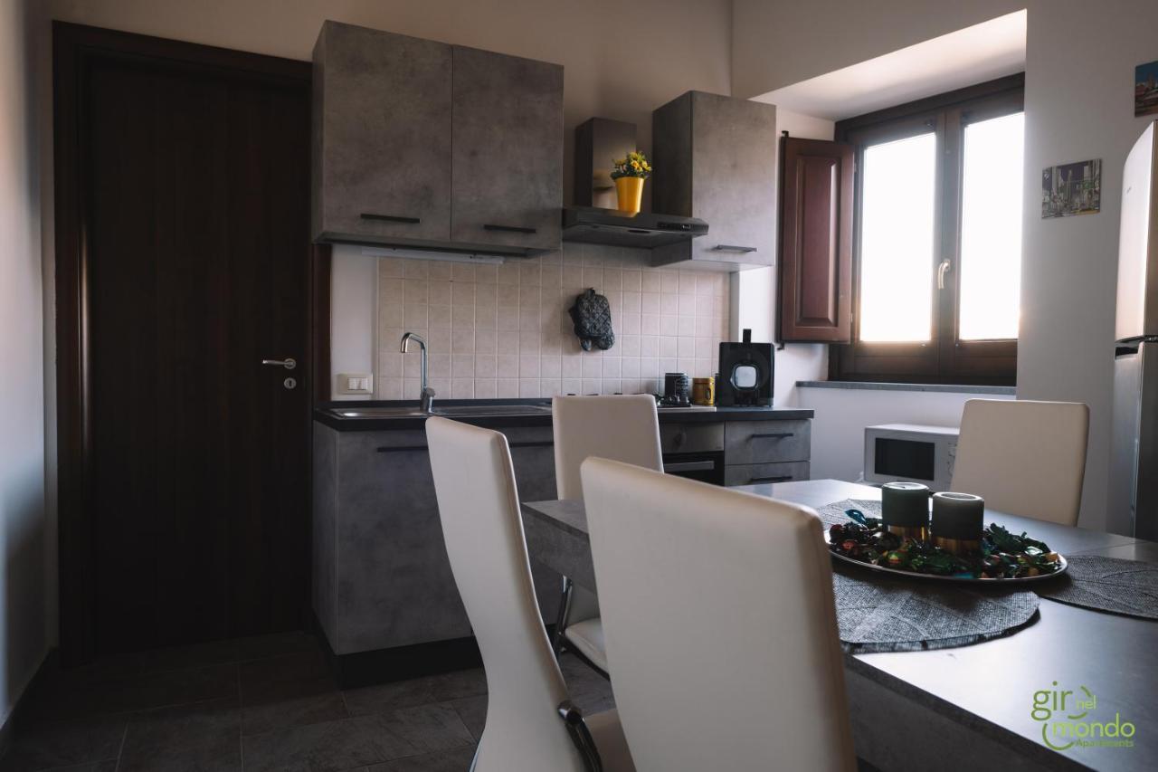 Giro Nel Mondo Apartments Catania Kültér fotó