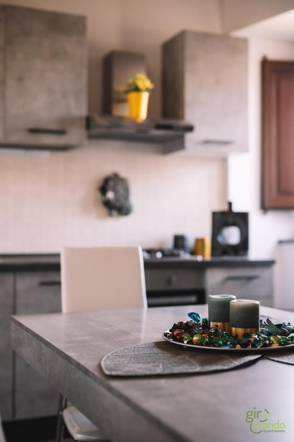Giro Nel Mondo Apartments Catania Kültér fotó